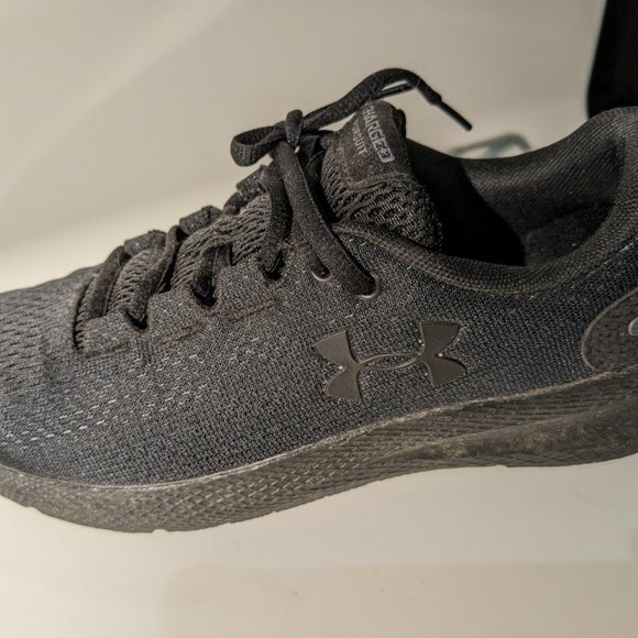 under armour charged pursuit women 7.5 - Picture 2 of 2